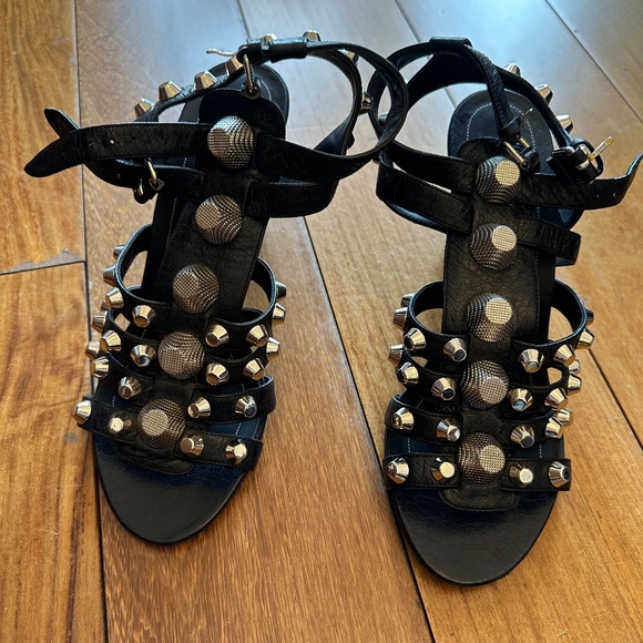 New and Never Been Worn Balenciaga Shoes - Picture 1 of 10